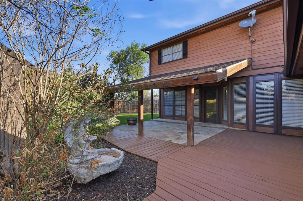 3609 Wayne Court Property Photo 1