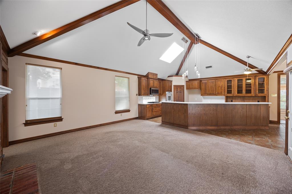 8 Equestrian Trail Property Photo 9