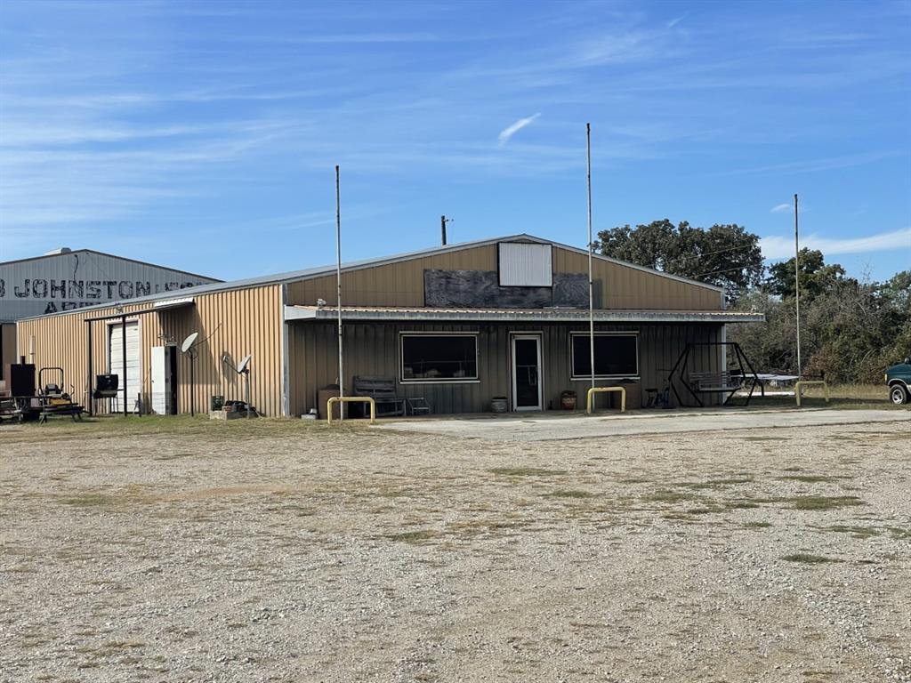 4487 N Us Highway 287 Property Photo 1