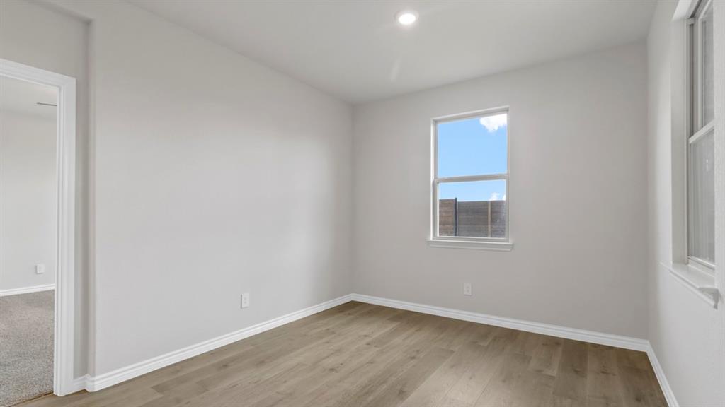 510 Range Road Property Photo 13