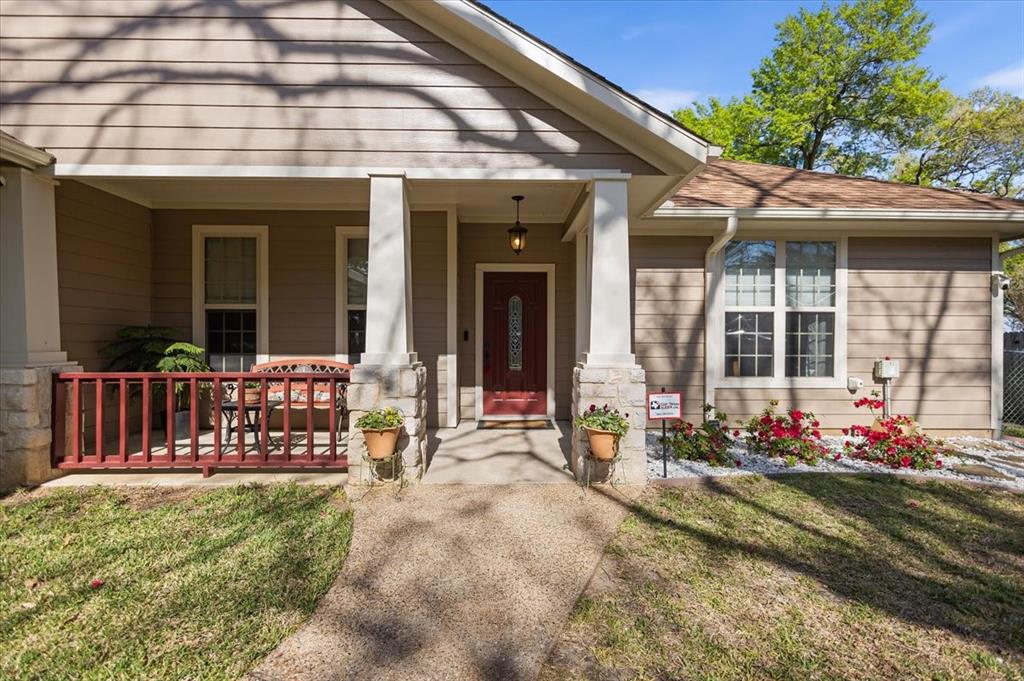 4789 Sunrise Drive Property Photo 4