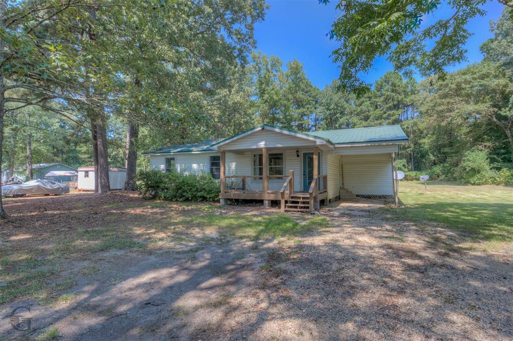 1054 Frontage Road Property Photo 2