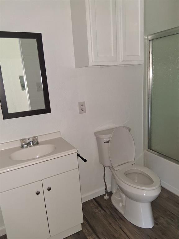 2807 Comanche Trail Property Photo 20