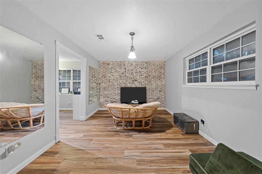 518 Fairway Road Property Photo 4