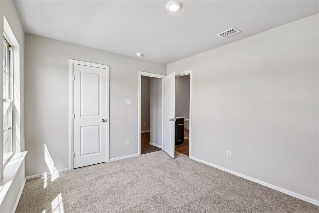 3213 Kingdom Drive Property Photo 14