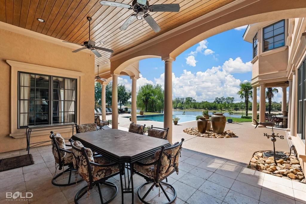 207 N Beach Drive Property Photo 32