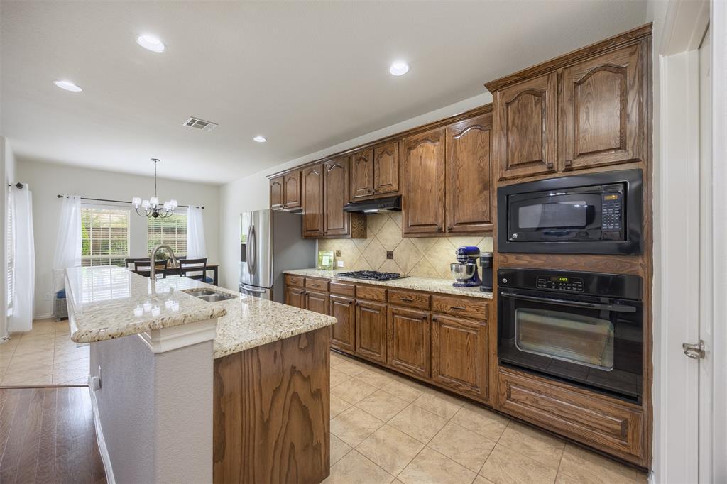 4708 Lasso Lane Property Photo 4