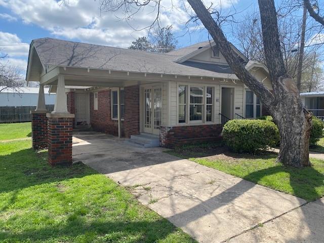 708 Prater Street Property Photo 2