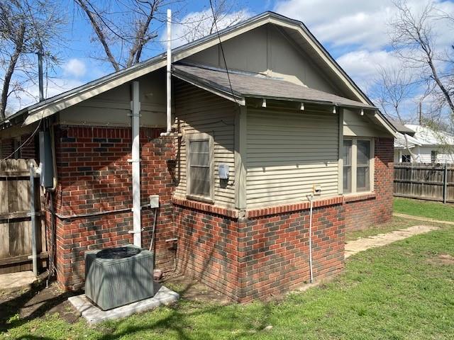 708 Prater Street Property Photo 6