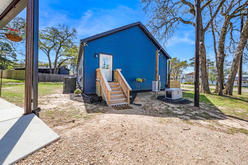23374 Wateridge Loop Property Photo 10