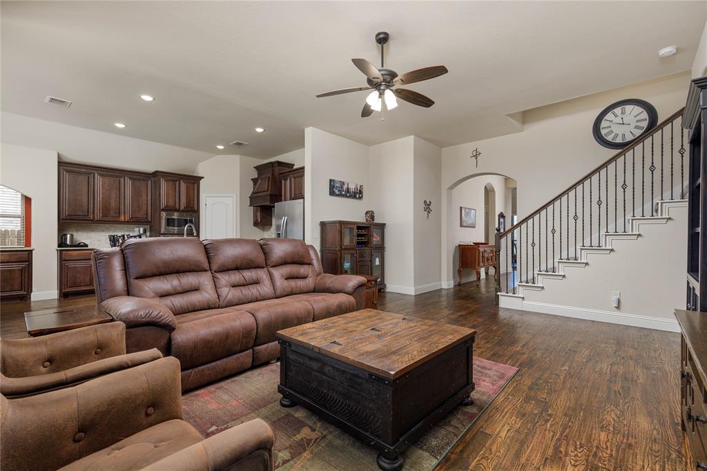 313 Sweetleaf Drive Property Photo 11