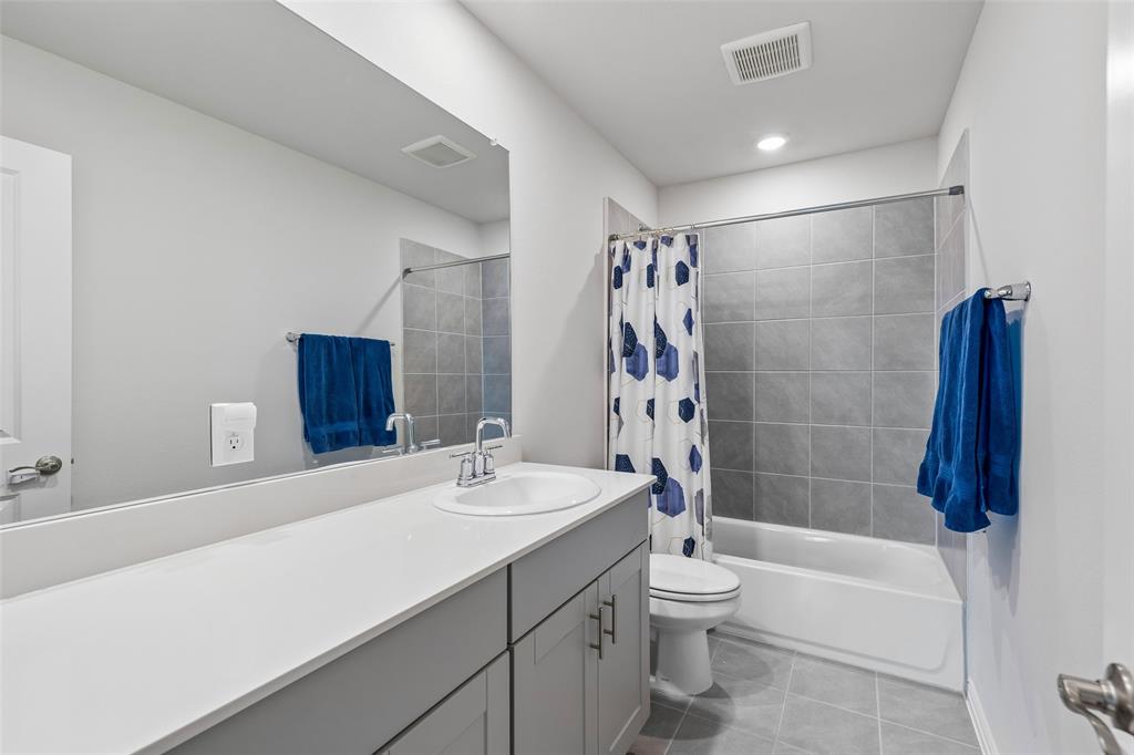 5339 Big Thicket Lane Property Photo 17