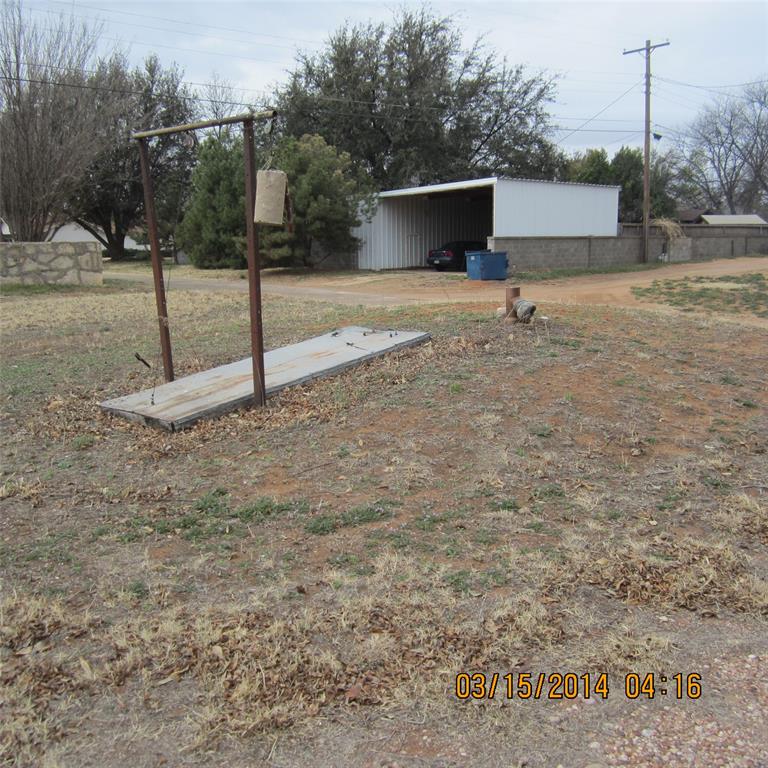 901 Se 4th Property Photo 3
