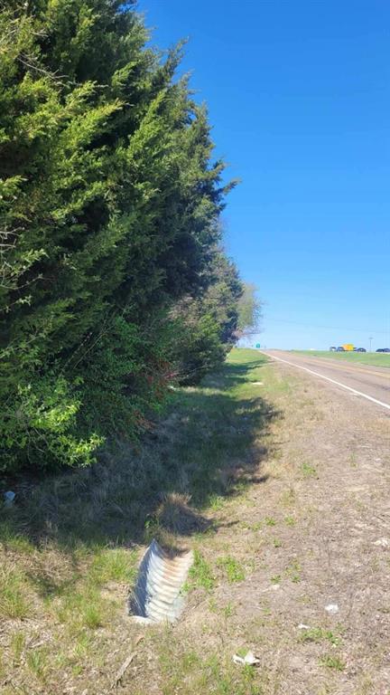 Lot 3 I-45 Property Photo 1