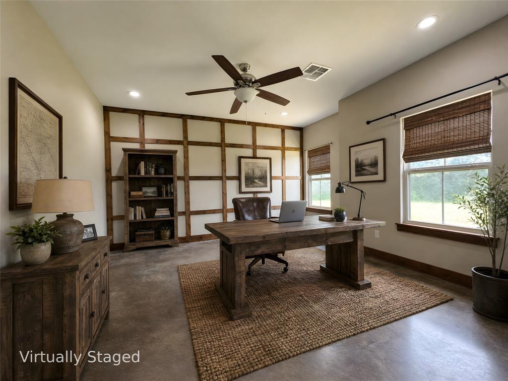511 Interstate Highway 30 Property Photo 13
