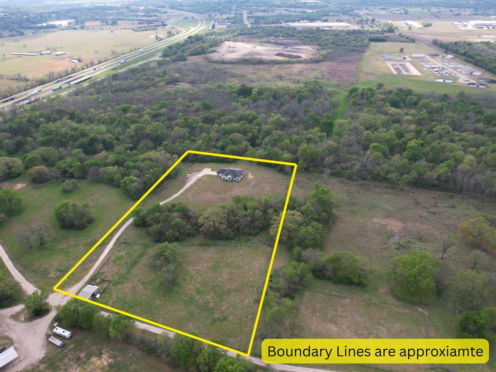 511 Interstate Highway 30 Property Photo 32