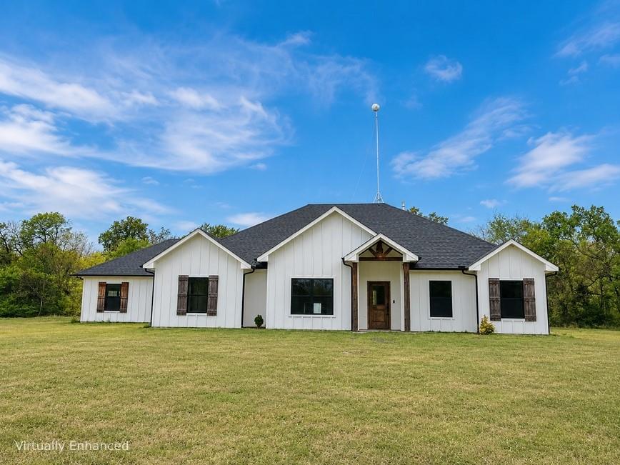 511 Interstate Highway 30 Property Photo 33