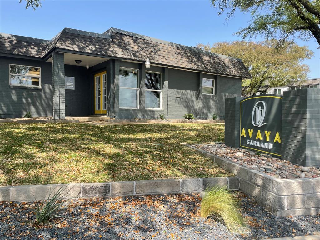 3300 Edgewood Drive Property Photo 1