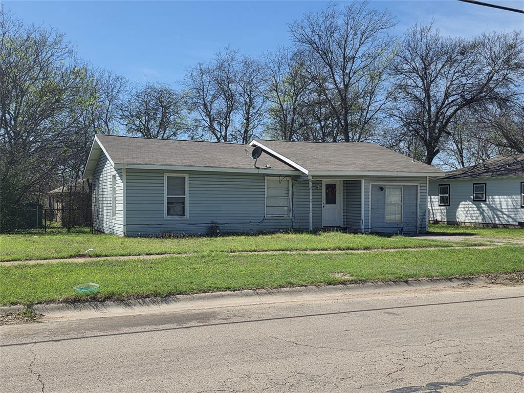 1205 N Anglin Street Property Photo 1