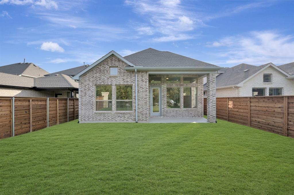 1737 Mosaic Way Property Photo 2