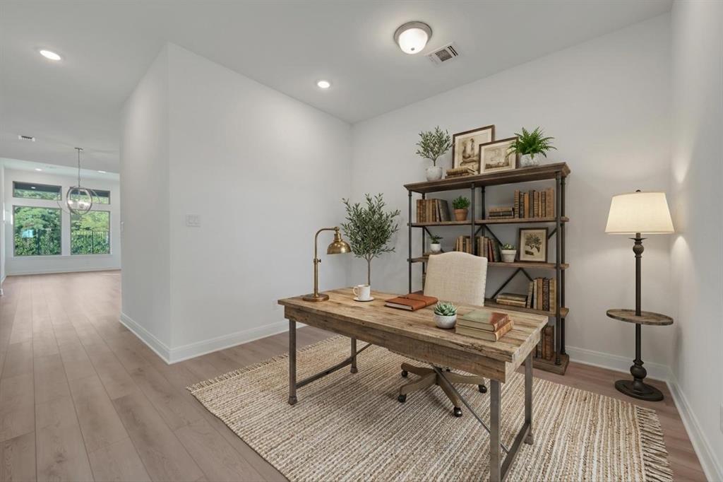 1737 Mosaic Way Property Photo 4