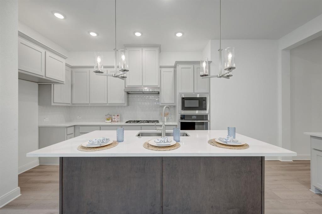 1737 Mosaic Way Property Photo 6