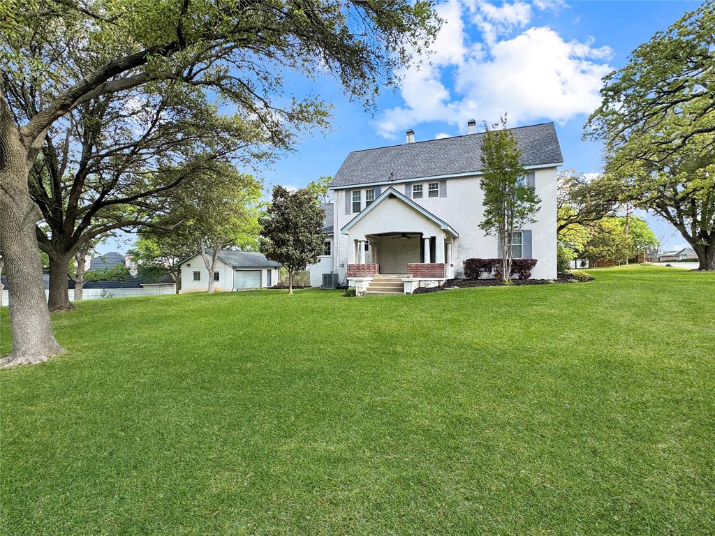 1205 Forest Ridge Drive Property Photo 1