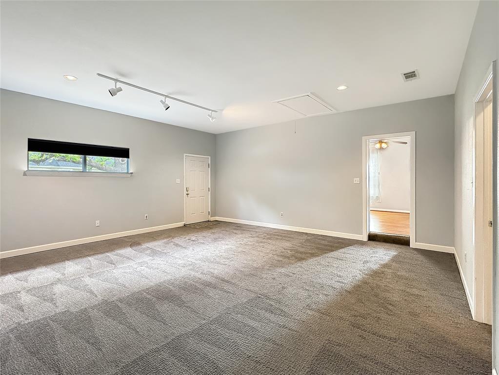 1205 Forest Ridge Drive Property Photo 25