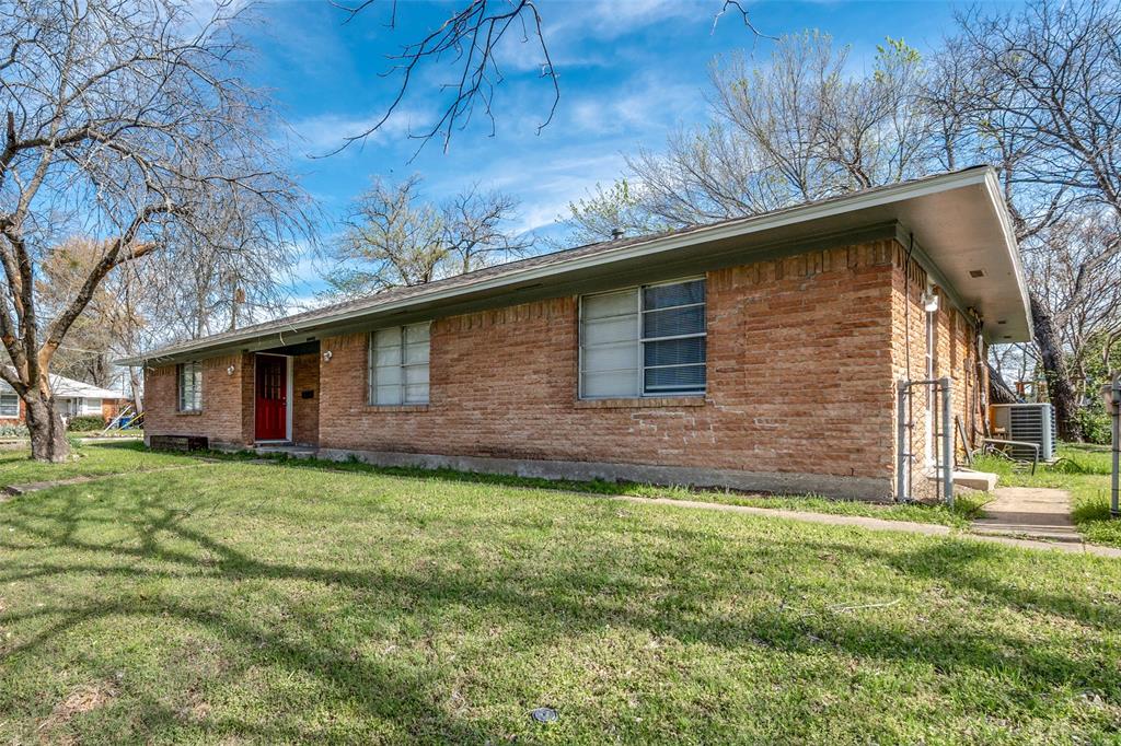 10000 Olmos Drive Property Photo 1