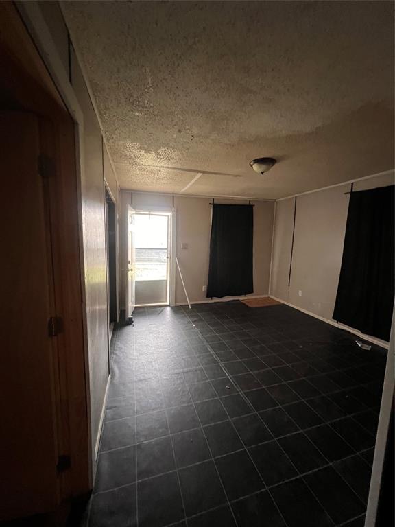 206 3rd Street Property Photo 8