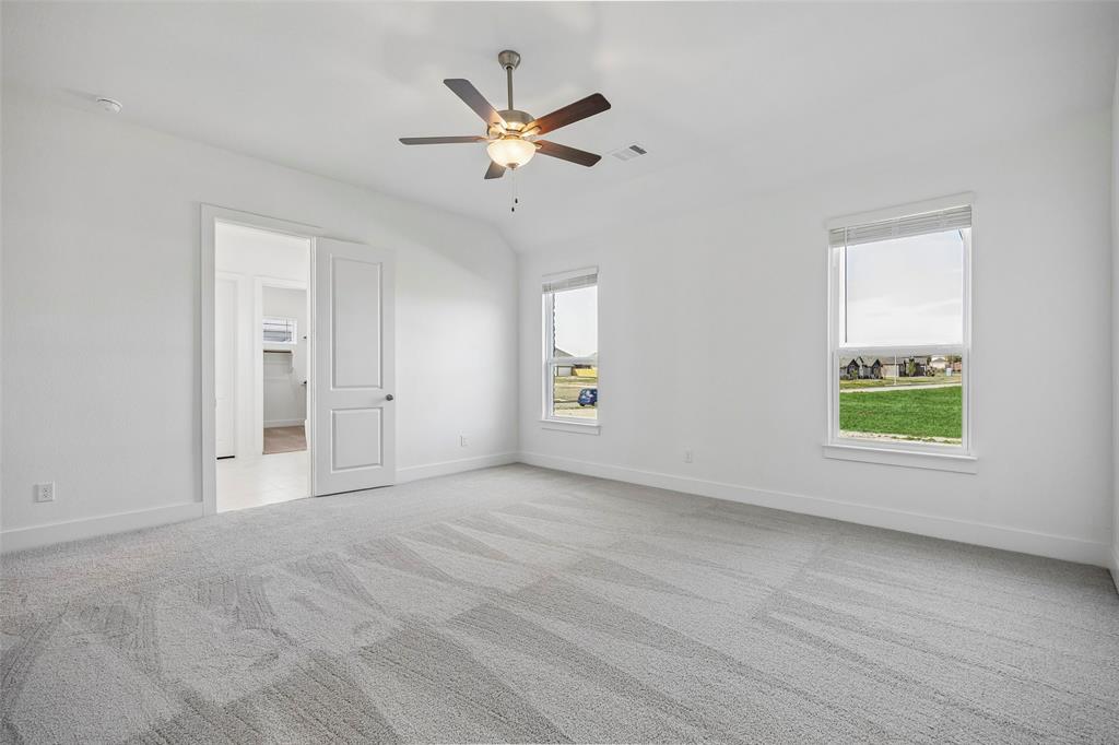 1929 Comanche Drive Property Photo 13
