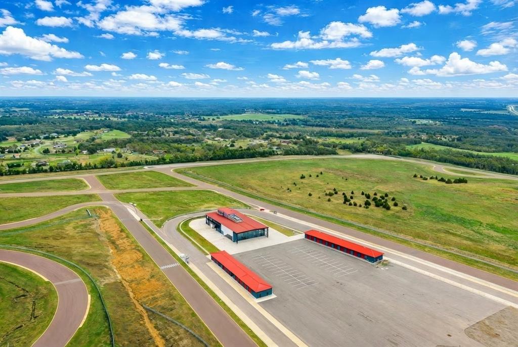 400 Fast Lane 9 Property Photo 29