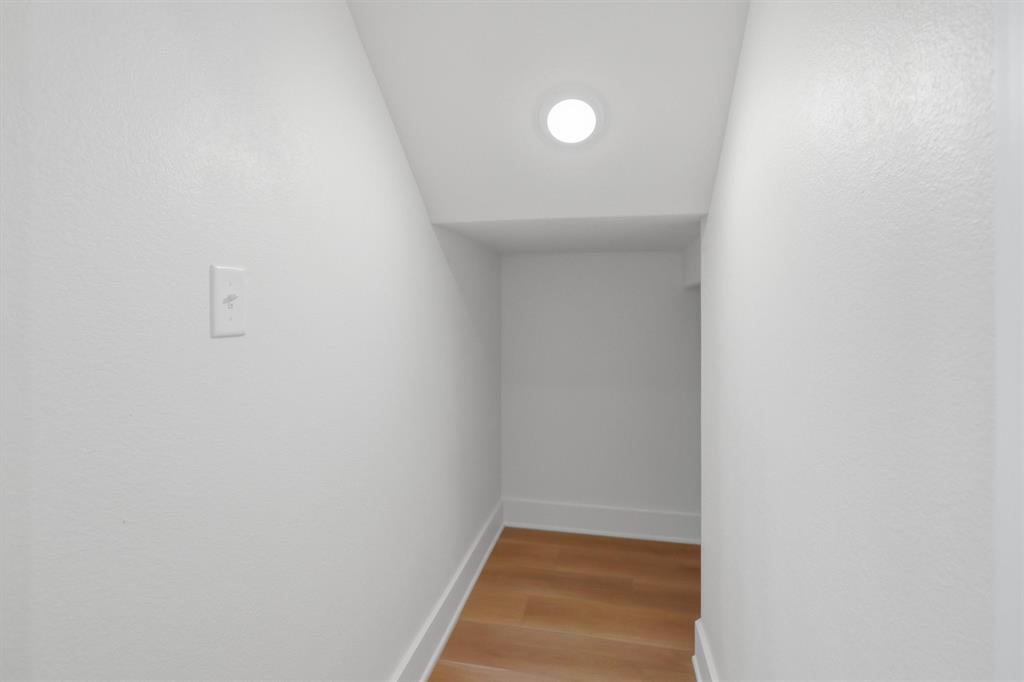 821 Harness Trail Property Photo 16