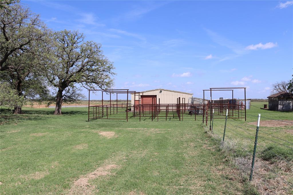 2553 Brixey Road Property Photo 10