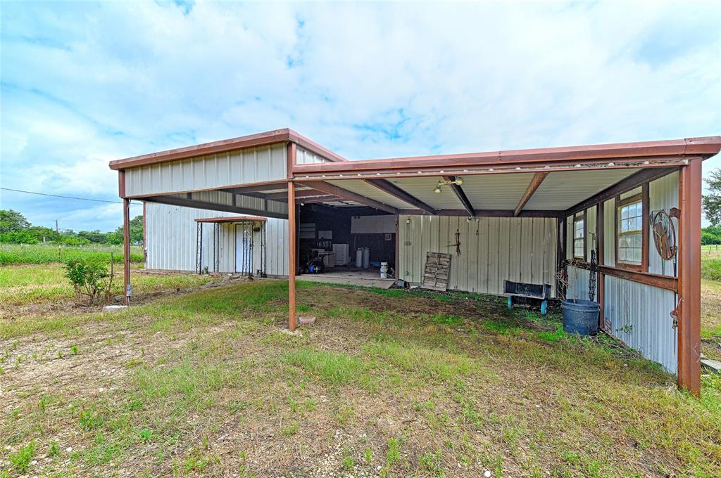 18692 County Road 334 Property Photo 26