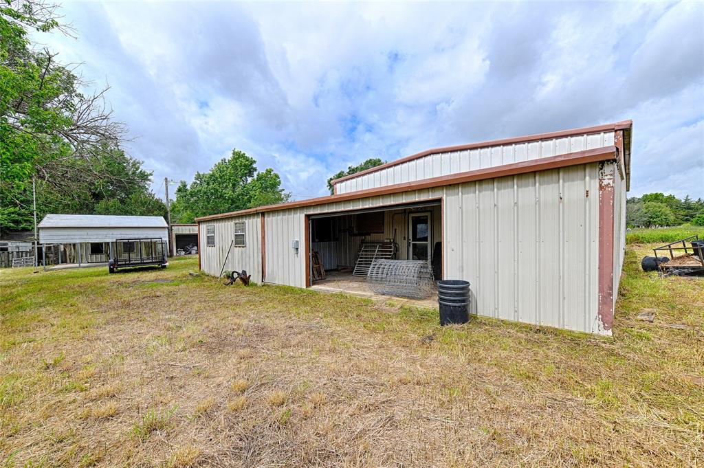 18692 County Road 334 Property Photo 27