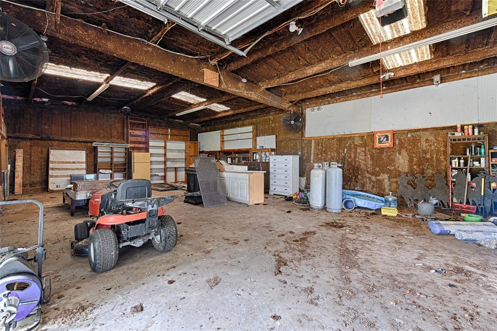 18692 County Road 334 Property Photo 29
