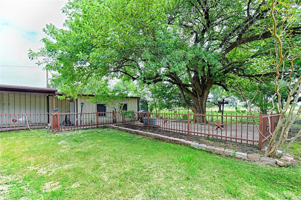 18692 County Road 334 Property Photo 32