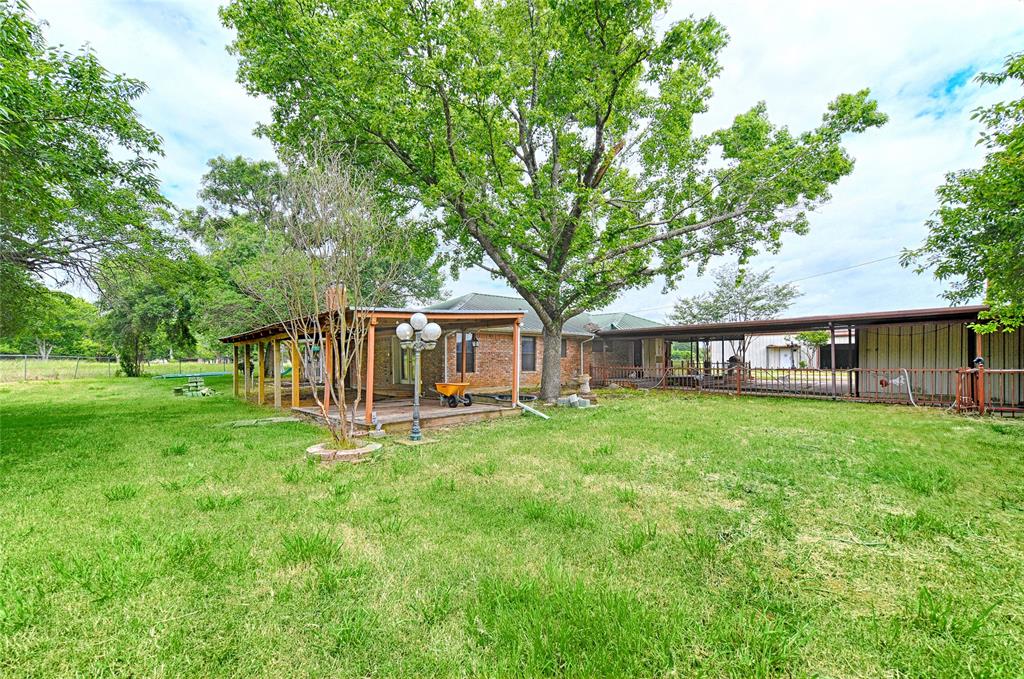 18692 County Road 334 Property Photo 34