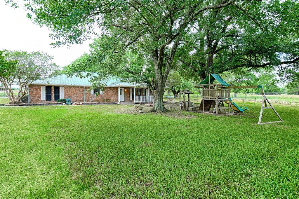 18692 County Road 334 Property Photo 35