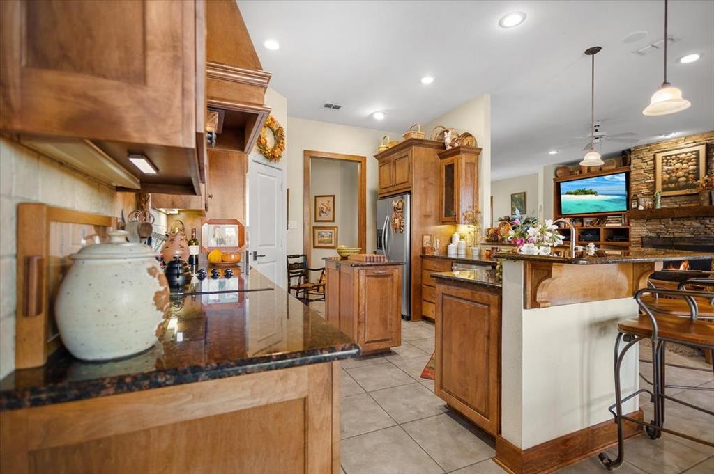 24050 Red Azalea Property Photo 12