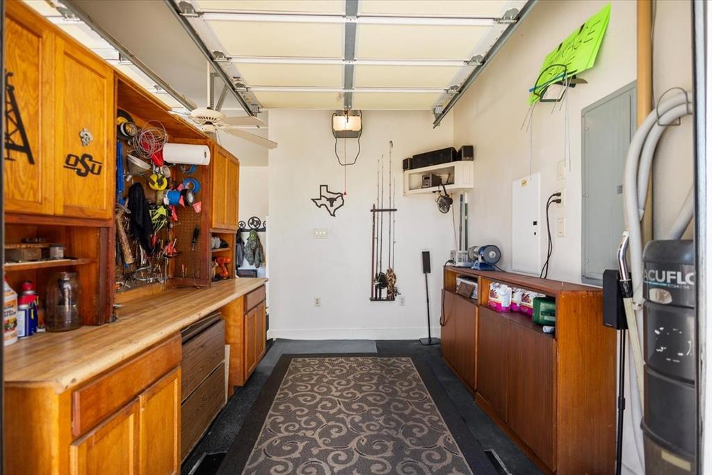 24050 Red Azalea Property Photo 32