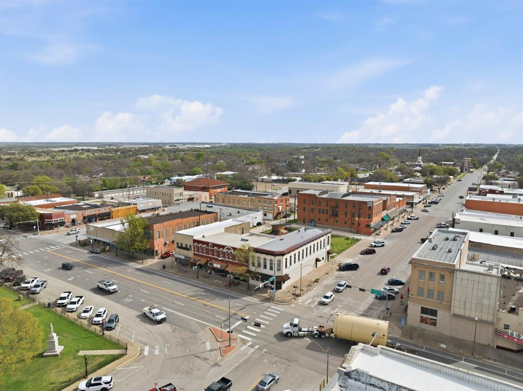 75 N Waco Street Property Photo 4