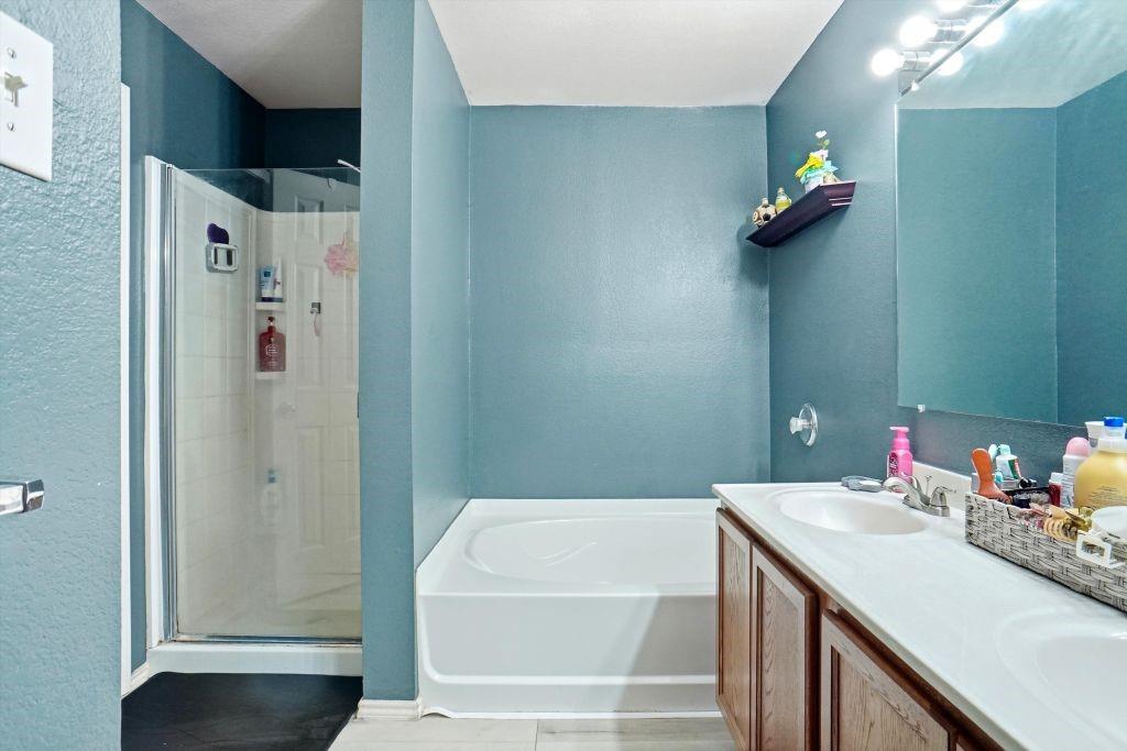 3008 Misty Way Drive Property Photo 22