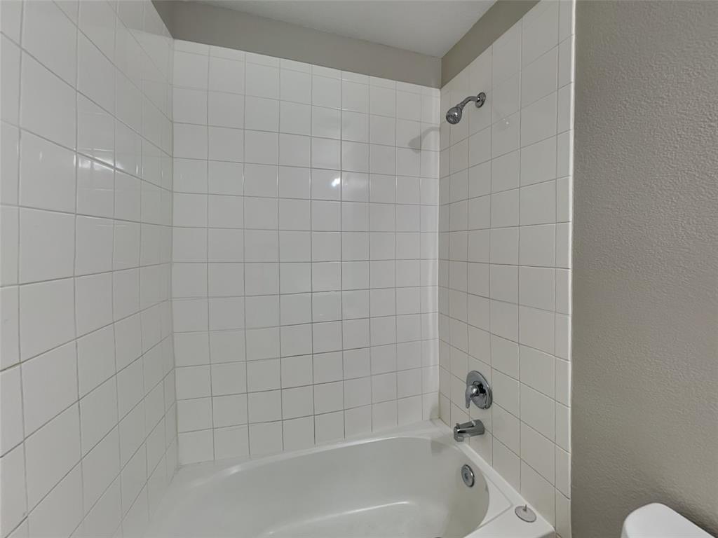 2002 Grimes Drive Property Photo 16