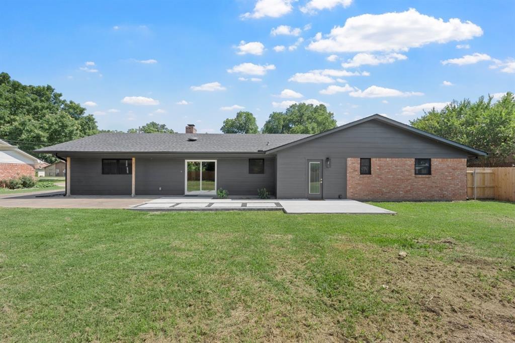 1190 Greenwood Lane Property Photo 29