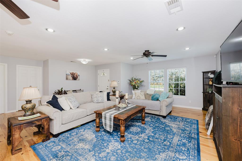 1900 10th Street Property Photo 7