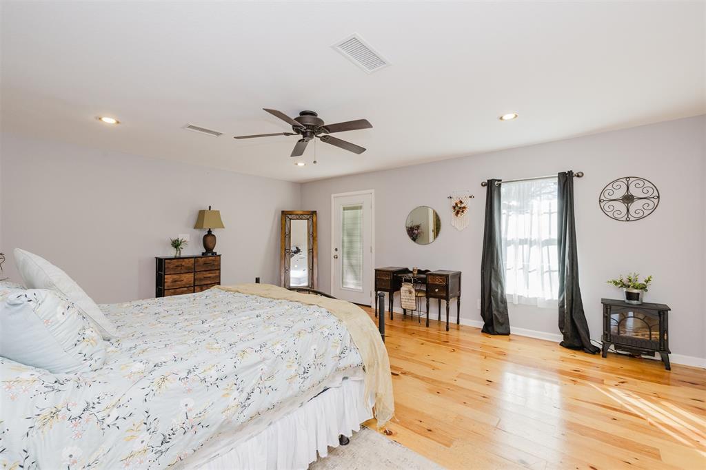 1900 10th Street Property Photo 14