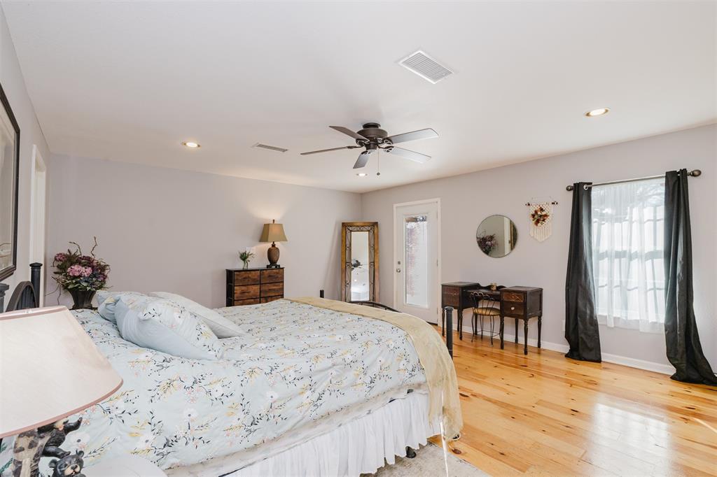 1900 10th Street Property Photo 15