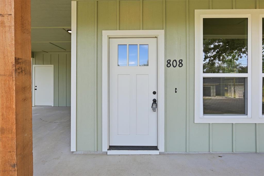 808 Branding Iron Trail Property Photo 6